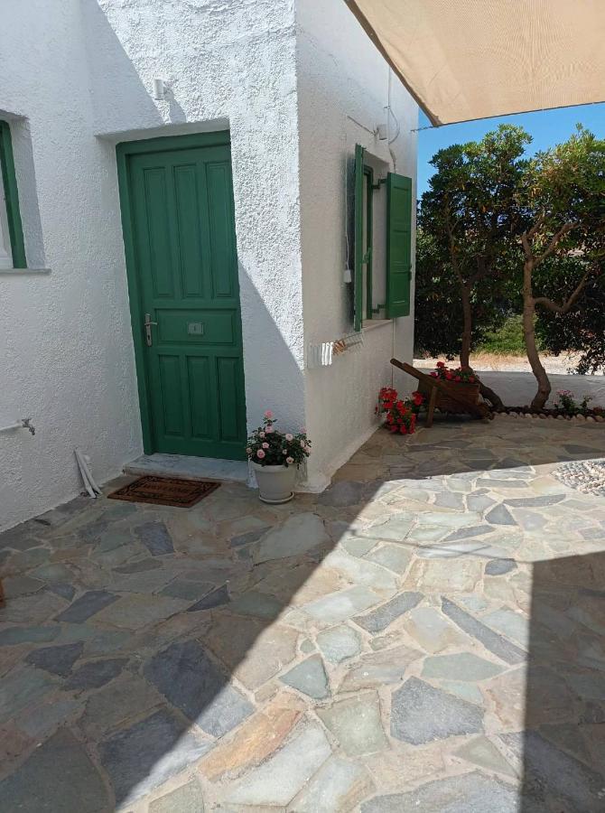 Dioni Lux Inn 2 Pachaina Bagian luar foto